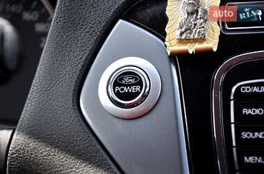 Седан Ford Mondeo 2011 в 