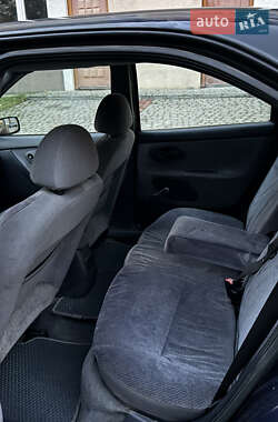Ліфтбек Ford Mondeo 1997 в 
