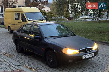 Ліфтбек Ford Mondeo 1997 в 