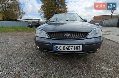 Лифтбек Ford Mondeo 2002 в  фото 13 Лифтбек Ford Mondeo 2002 в