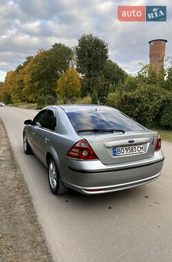 Лифтбек Ford Mondeo 2006 в 