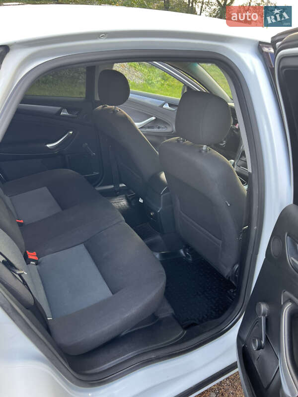 Седан Ford Mondeo 2011 в Хусте фото 18 Седан Ford Mondeo 2011 в Хусте