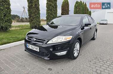 Лифтбек Ford Mondeo 2011 в Львове