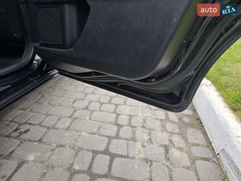 Лифтбек Ford Mondeo 2011 в Львове