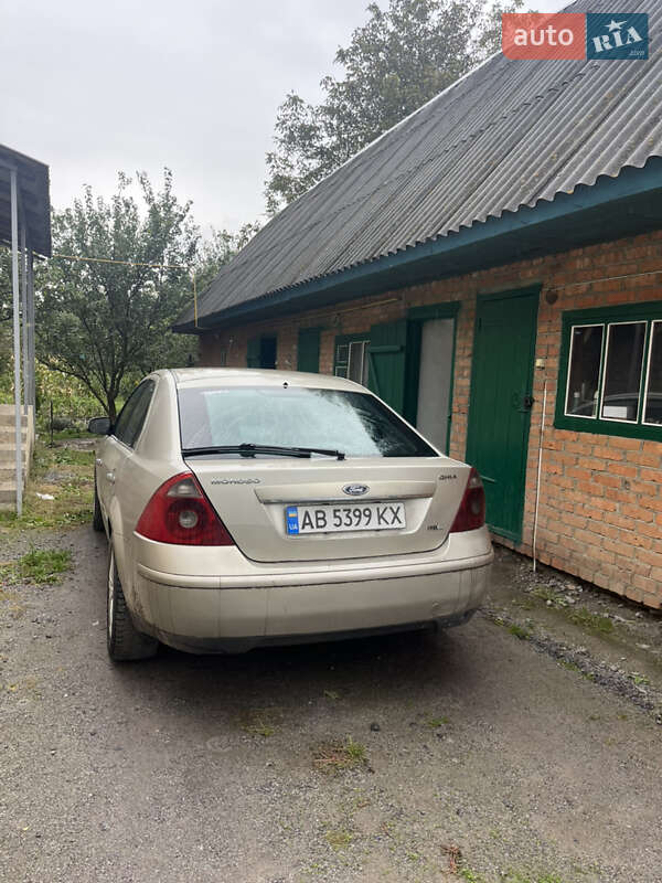 Седан Ford Mondeo 2003 в Хмельнике