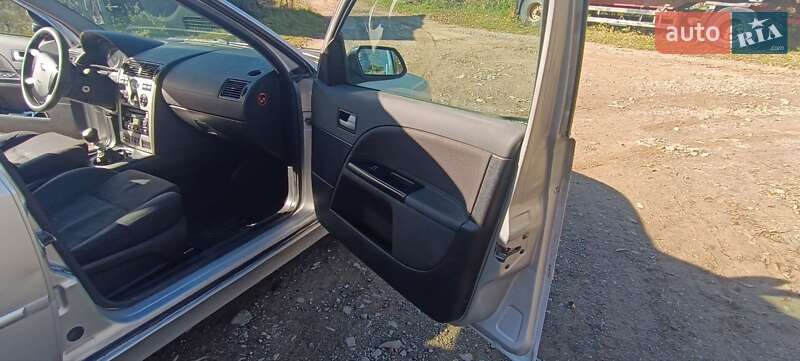 Універсал Ford Mondeo 2002 в Путилі