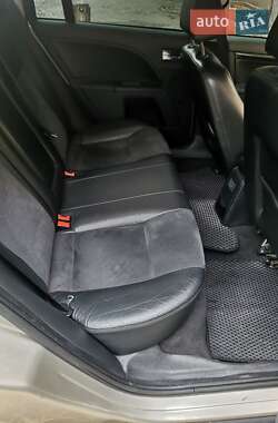 Седан Ford Mondeo 2004 в  фото 4 Седан Ford Mondeo 2004 в