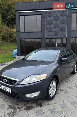 Лифтбек Ford Mondeo 2007 в 