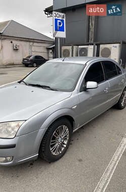 Седан Ford Mondeo 2006 в  фото 2 Седан Ford Mondeo 2006 в