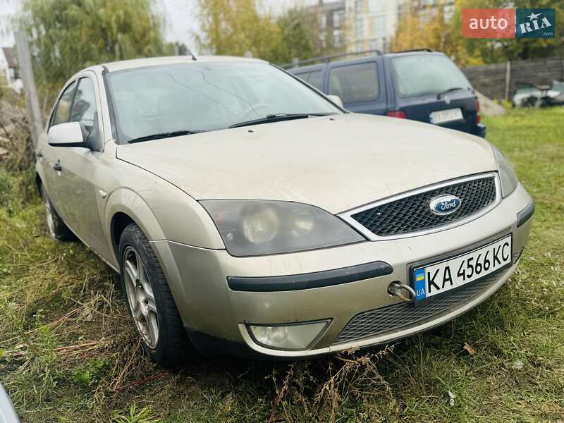 Лифтбек Ford Mondeo 2003 в Белогородке