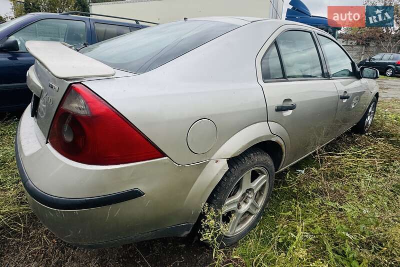Лифтбек Ford Mondeo 2003 в Белогородке
