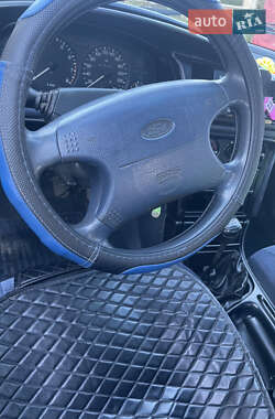 Универсал Ford Mondeo 1995 в Теребовле