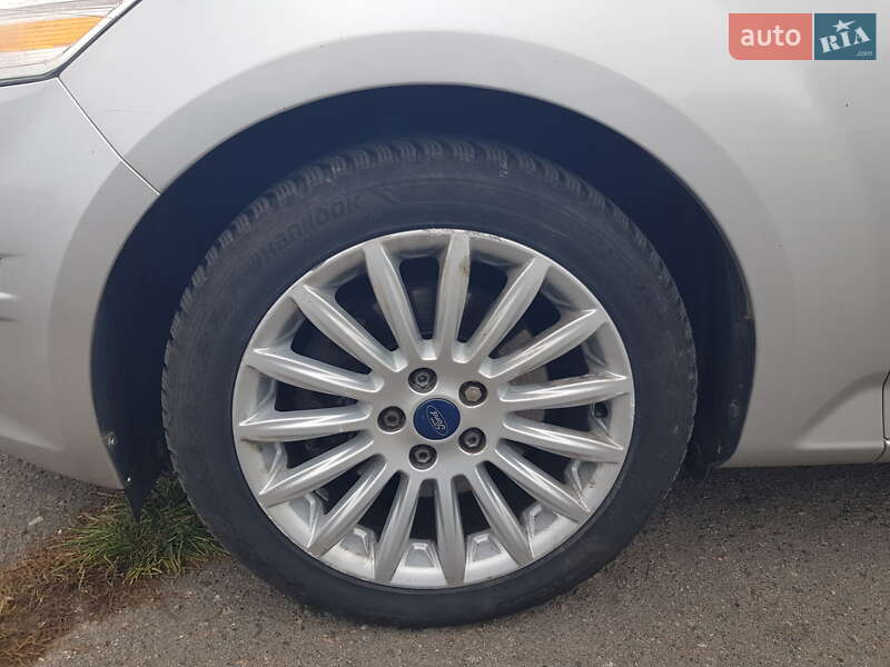 Універсал Ford Mondeo 2013 в Рівному
