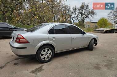 Седан Ford Mondeo 2005 в  фото 25 Седан Ford Mondeo 2005 в
