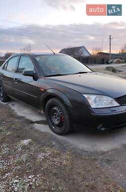 Седан Ford Mondeo 2000 в  фото 2 Седан Ford Mondeo 2000 в