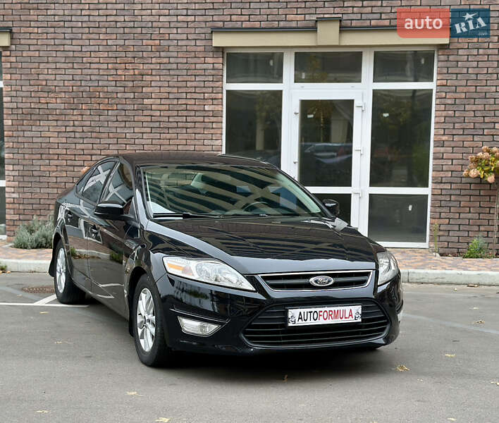 Седан Ford Mondeo 2011 в Киеве
