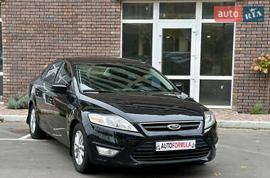 Седан Ford Mondeo 2011 в  фото 2 Седан Ford Mondeo 2011 в