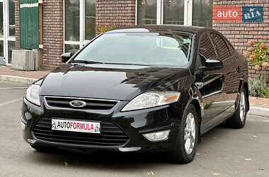 Седан Ford Mondeo 2011 в  фото 4 Седан Ford Mondeo 2011 в