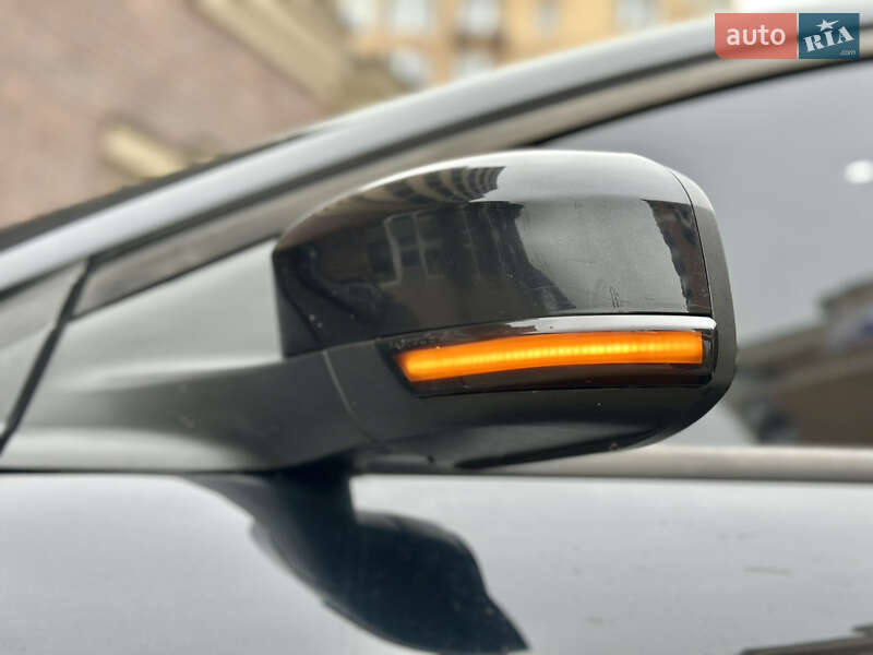 Седан Ford Mondeo 2011 в Киеве