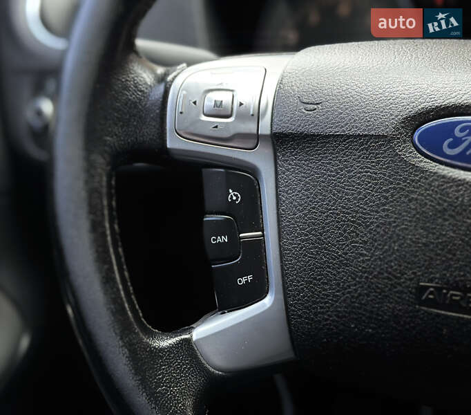 Седан Ford Mondeo 2011 в Киеве