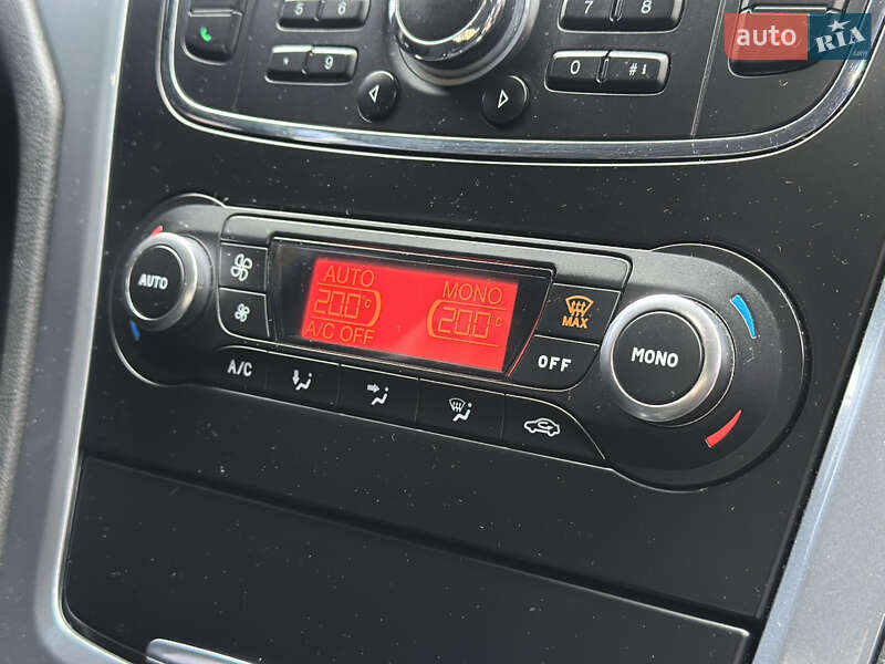 Седан Ford Mondeo 2011 в Киеве