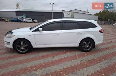 Універсал Ford Mondeo 2012 в  фото 2 Універсал Ford Mondeo 2012 в