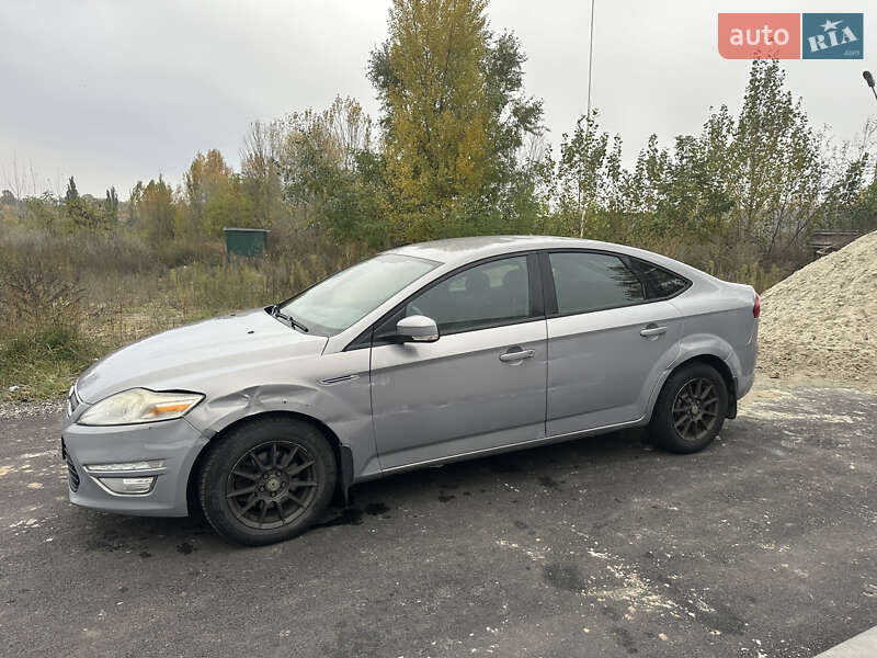 Лифтбек Ford Mondeo 2013 в Киеве фото 5 Лифтбек Ford Mondeo 2013 в Киеве