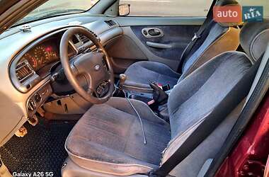 Седан Ford Mondeo 1993 в 