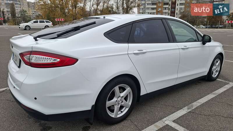 Лифтбек Ford Mondeo 2016 в Киеве