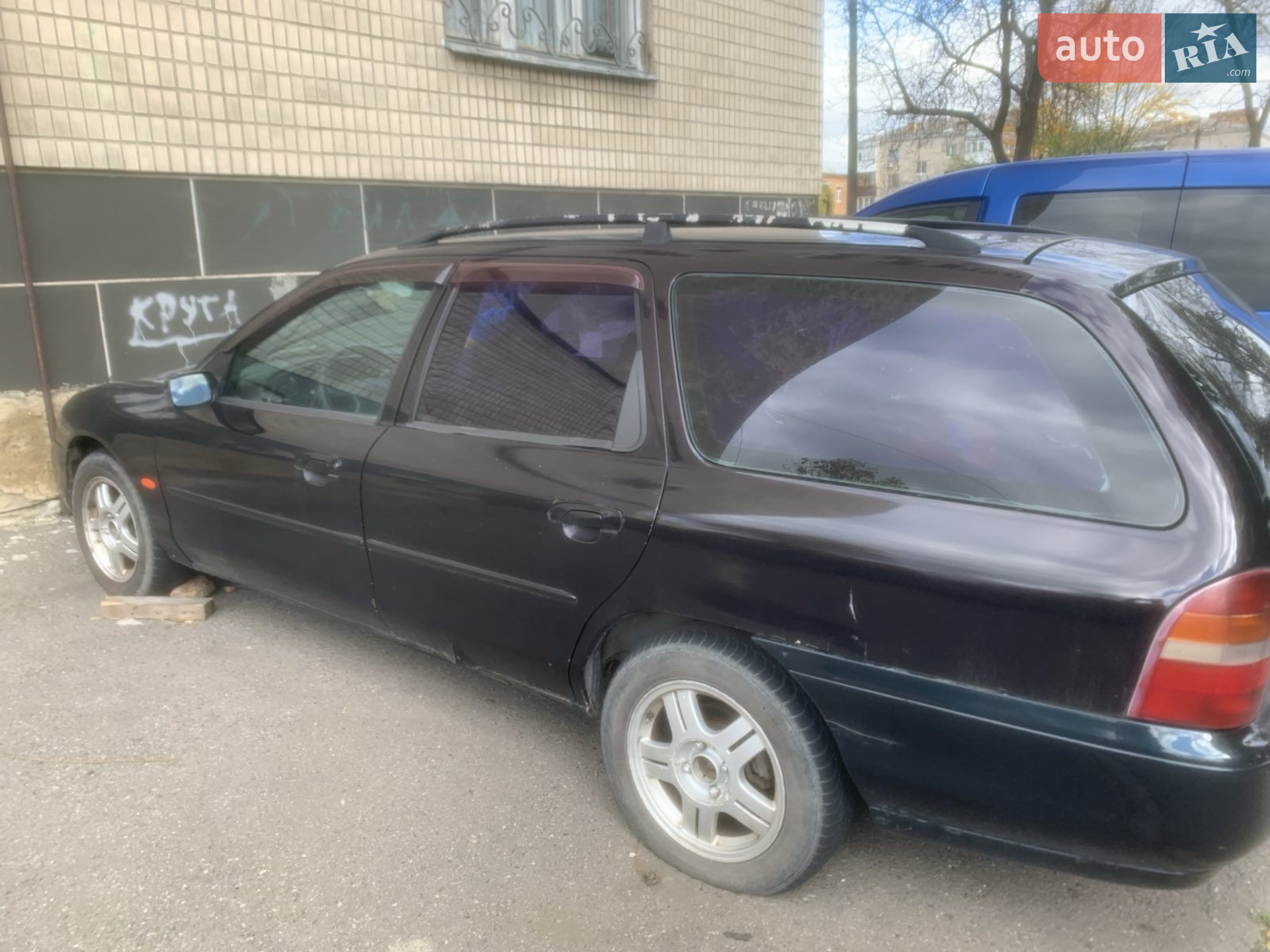 Ford Mondeo II
