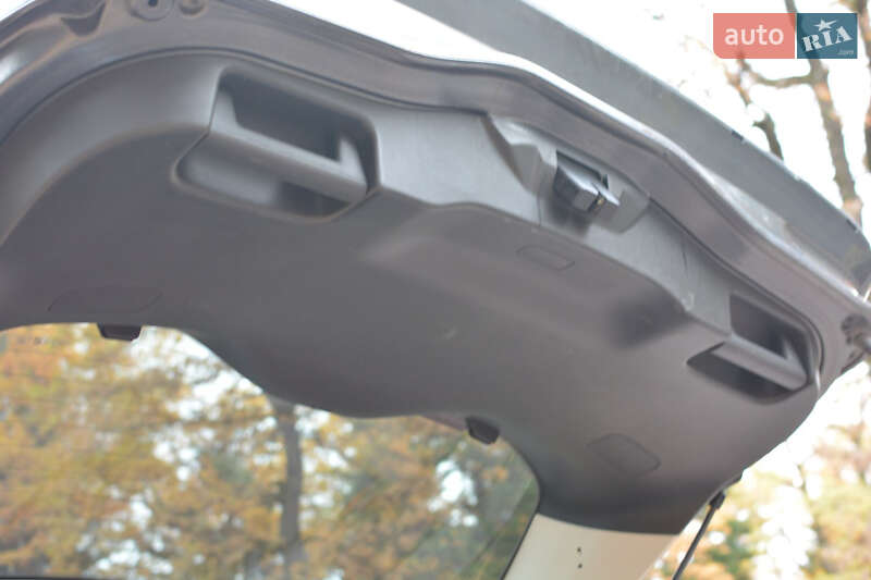 Универсал Ford Mondeo 2019 в Дрогобыче фото 47 Универсал Ford Mondeo 2019 в Дрогобыче