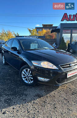 Седан Ford Mondeo 2011 в Белогородке