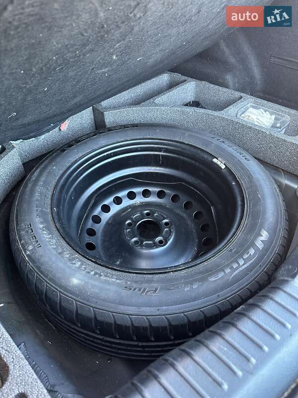 Седан Ford Mondeo 2011 в Білогородці