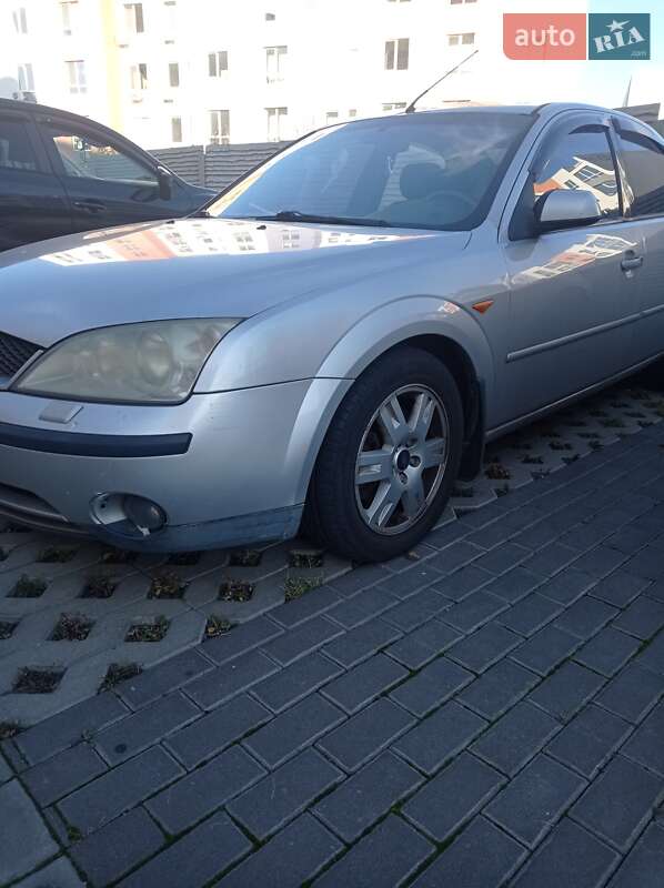 Седан Ford Mondeo 2003 в Києві