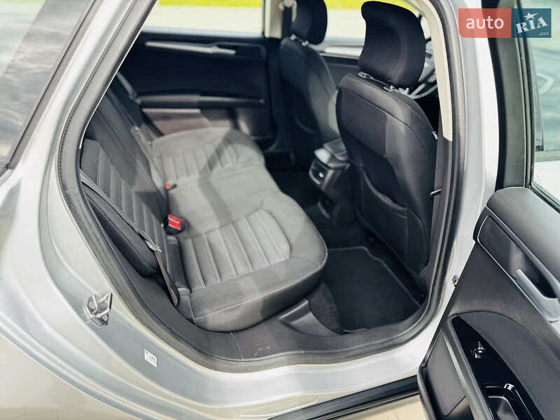 Універсал Ford Mondeo 2016 в Здолбуніві фото 30 Універсал Ford Mondeo 2016 в Здолбуніві