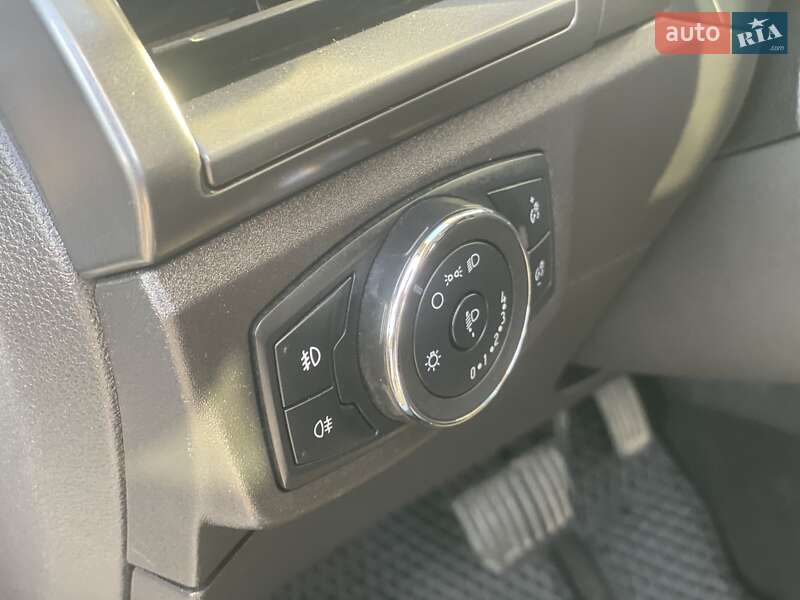 Универсал Ford Mondeo 2017 в Золочеве фото 32 Универсал Ford Mondeo 2017 в Золочеве