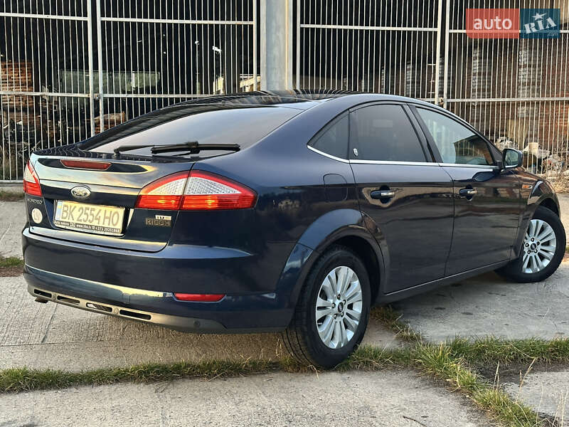 Лифтбек Ford Mondeo 2008 в Остроге фото 3 Лифтбек Ford Mondeo 2008 в Остроге