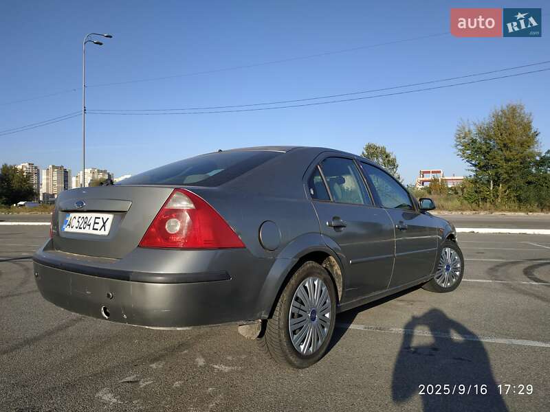 Лифтбек Ford Mondeo 2001 в Киеве