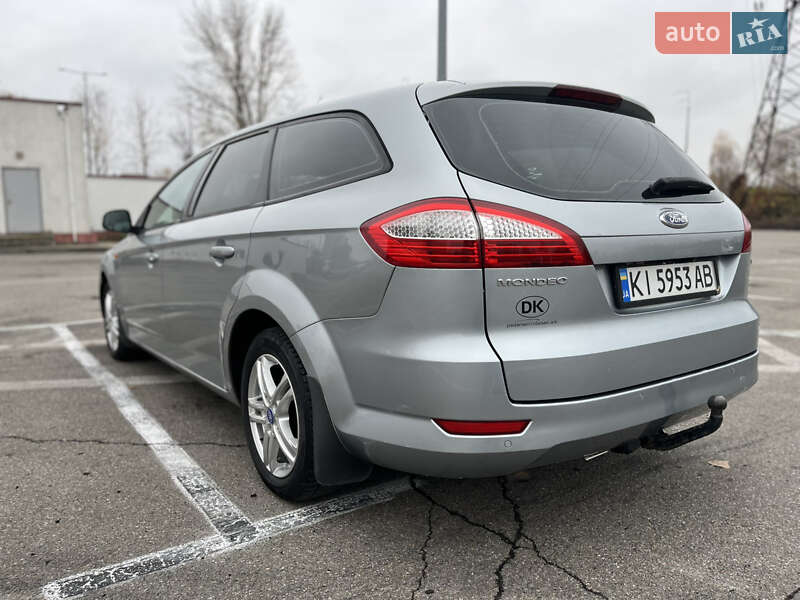 Универсал Ford Mondeo 2010 в Киеве