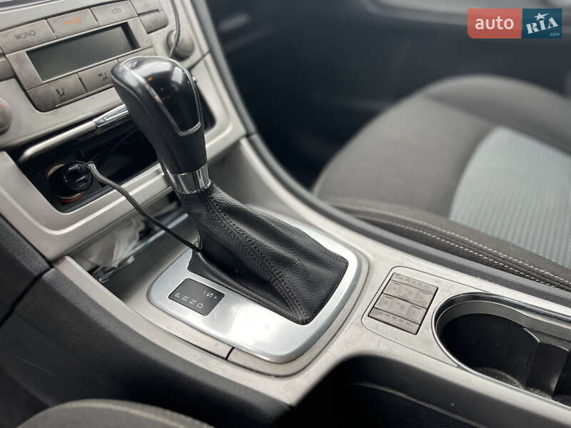 Универсал Ford Mondeo 2010 в Киеве