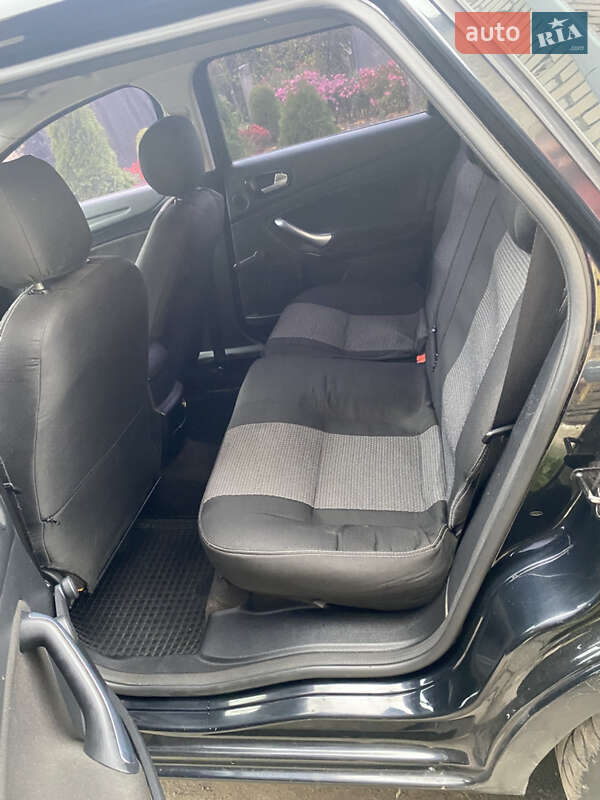 Універсал Ford Mondeo 2008 в Кореці фото 20 Універсал Ford Mondeo 2008 в Кореці