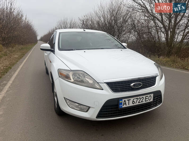 Ліфтбек Ford Mondeo 2010 в Києві фото 4 Ліфтбек Ford Mondeo 2010 в Києві