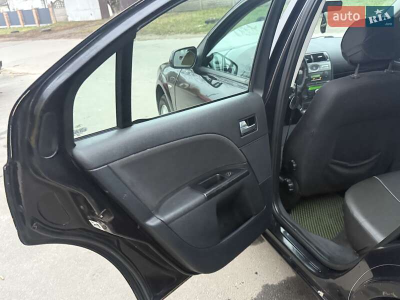 Седан Ford Mondeo 2005 в Золотоноші фото 7 Седан Ford Mondeo 2005 в Золотоноші