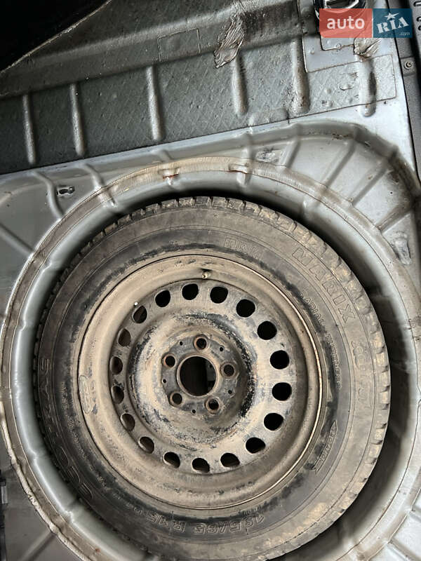 Универсал Ford Mondeo 2004 в Черновцах