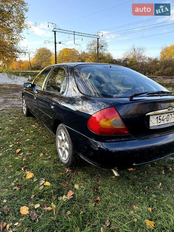 Лифтбек Ford Mondeo 1997 в Бродах фото 3 Лифтбек Ford Mondeo 1997 в Бродах