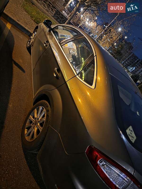 Ліфтбек Ford Mondeo 2011 в Києві фото 7 Ліфтбек Ford Mondeo 2011 в Києві