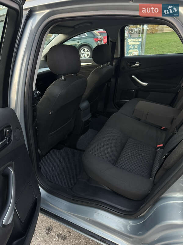 Ліфтбек Ford Mondeo 2007 в Києві