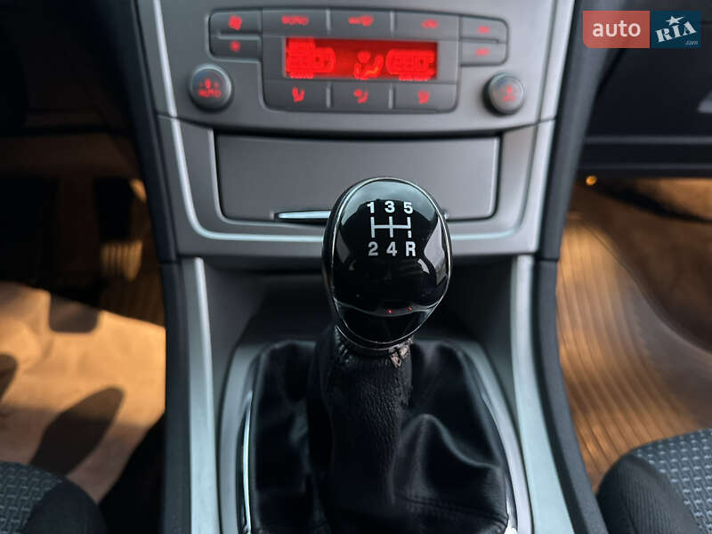 Лифтбек Ford Mondeo 2007 в Хмельницком фото 32 Лифтбек Ford Mondeo 2007 в Хмельницком