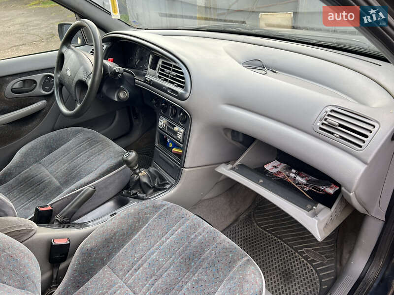 Универсал Ford Mondeo 1993 в Дрогобыче