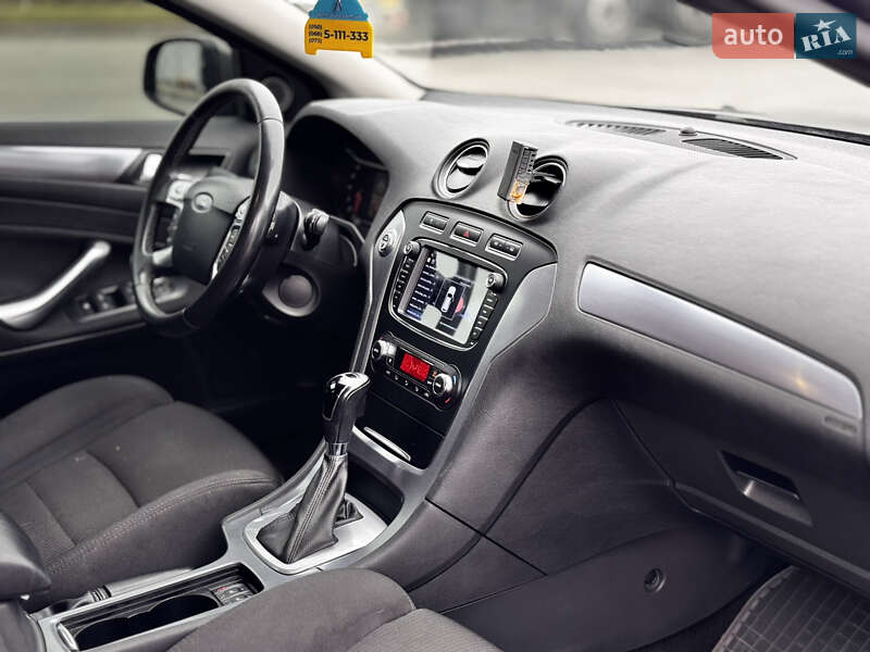 Седан Ford Mondeo 2011 в Харькове